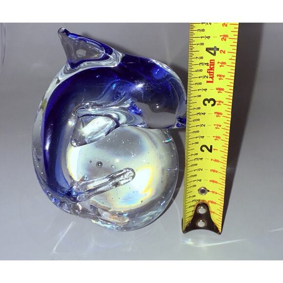 Art Glass Dolphin Paperweight Cobalt Blue On Globe Ball Controlled Bubbles - Picture 9 of 11